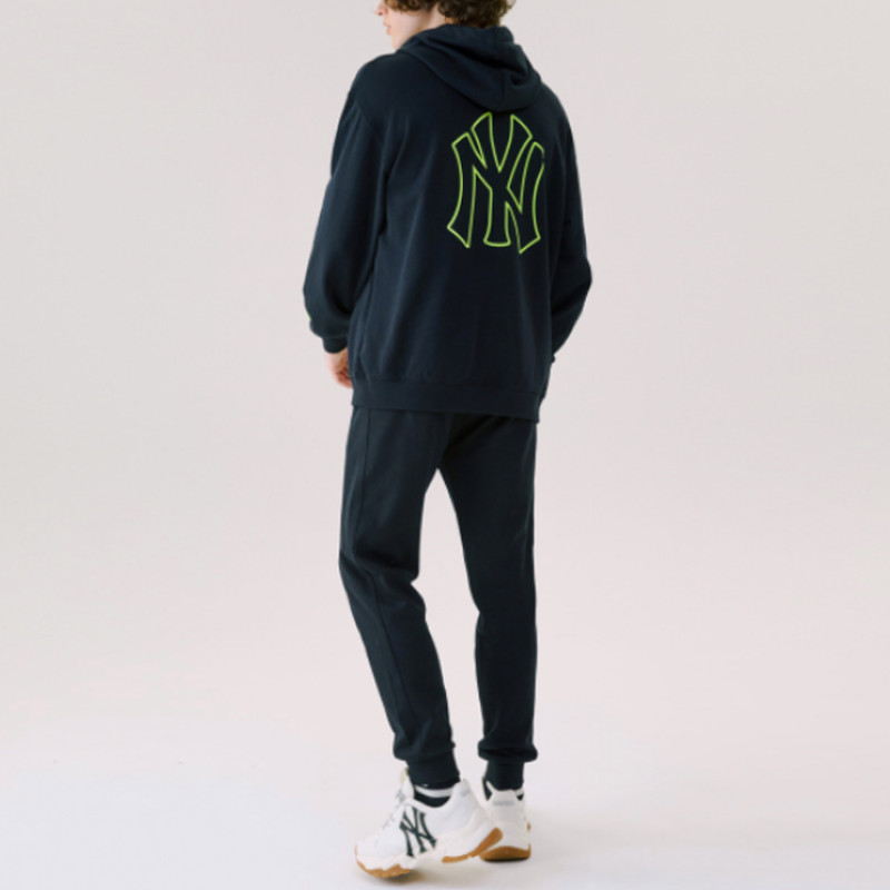 MLB nylogo