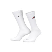 Nike Everyday Plus logo 2
