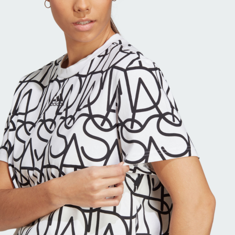 adidas ALLOVER GRAPHIC BOYFRIEND TEE LogoT