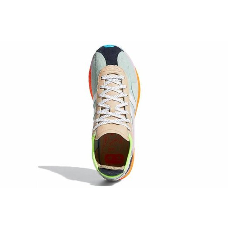 Pharrell x adidas Tokio Solar Hu
