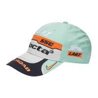 Nike -
