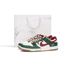 Nike Dunk Low Gorge Green