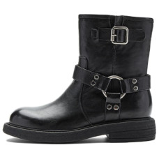 NINE WEST