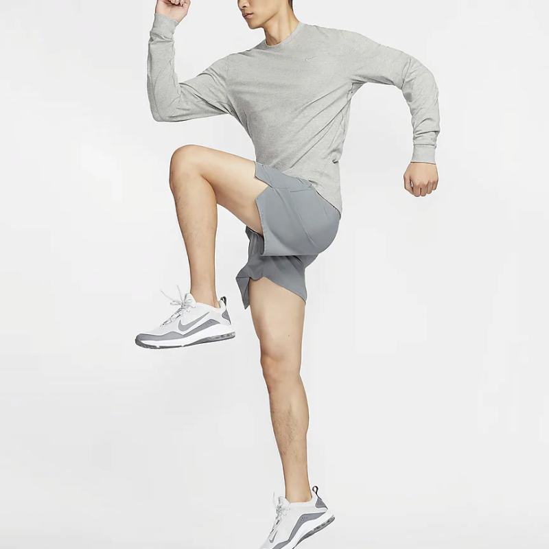 Nike PRIMARY DRI-FIT T