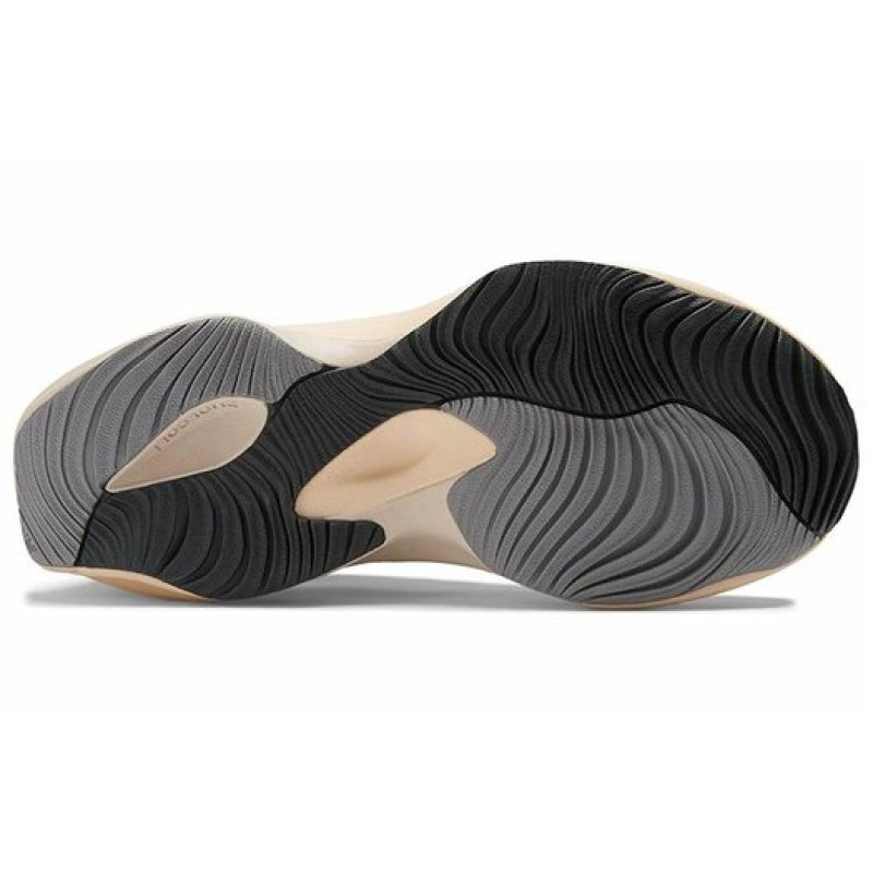 New Balance Warped Runner