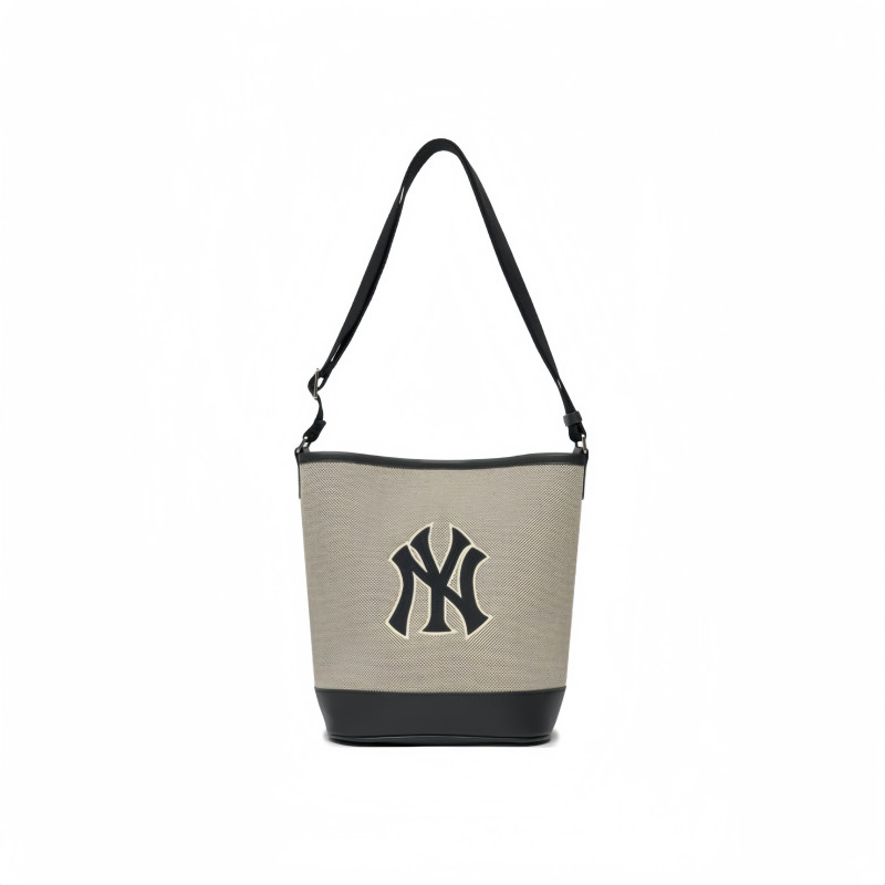 MLB CNY