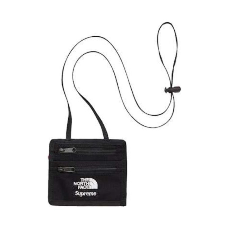 Supreme Supreme FW18 Expedition Travel Walle LOGO