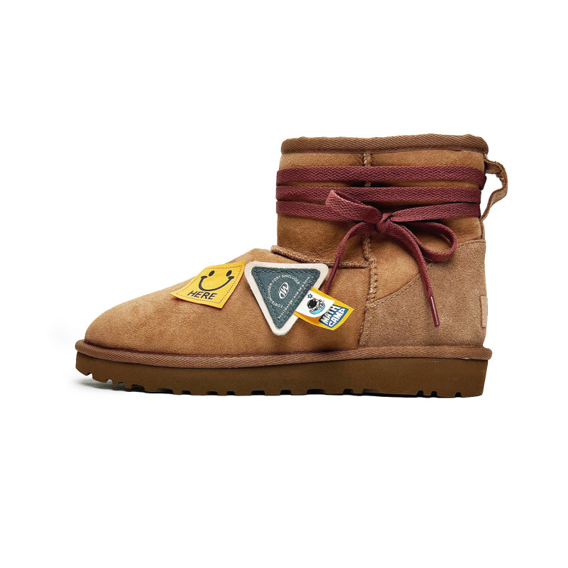 UGG CLASSIC MINI