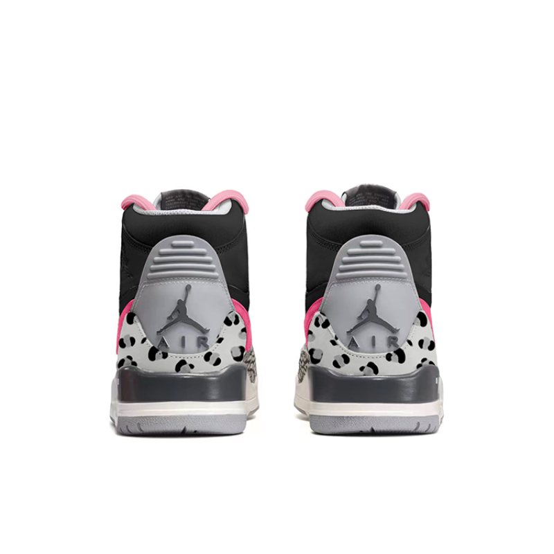 Jordan Legacy 312 Y2K vibe