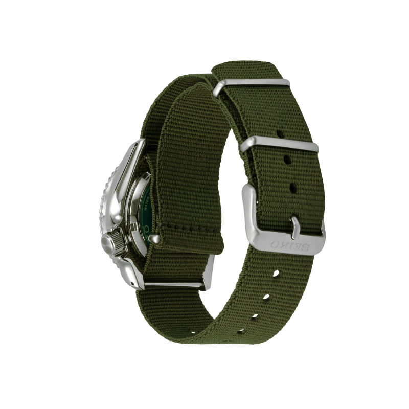 SEIKO 46mm SBSA163