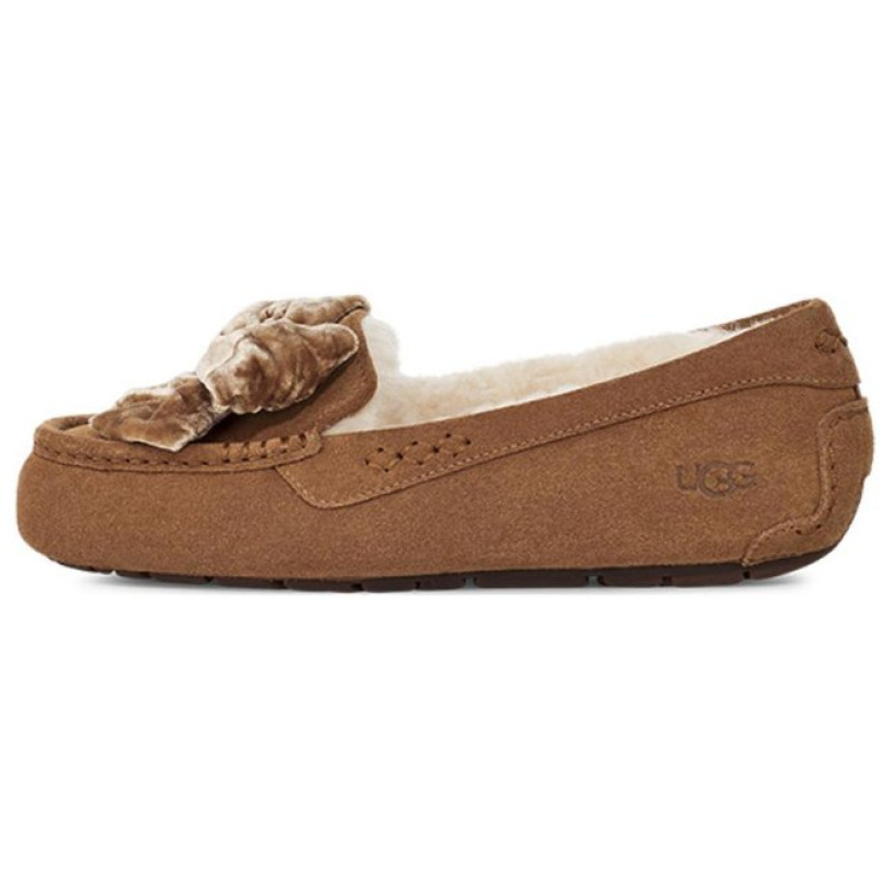 UGG Leisure