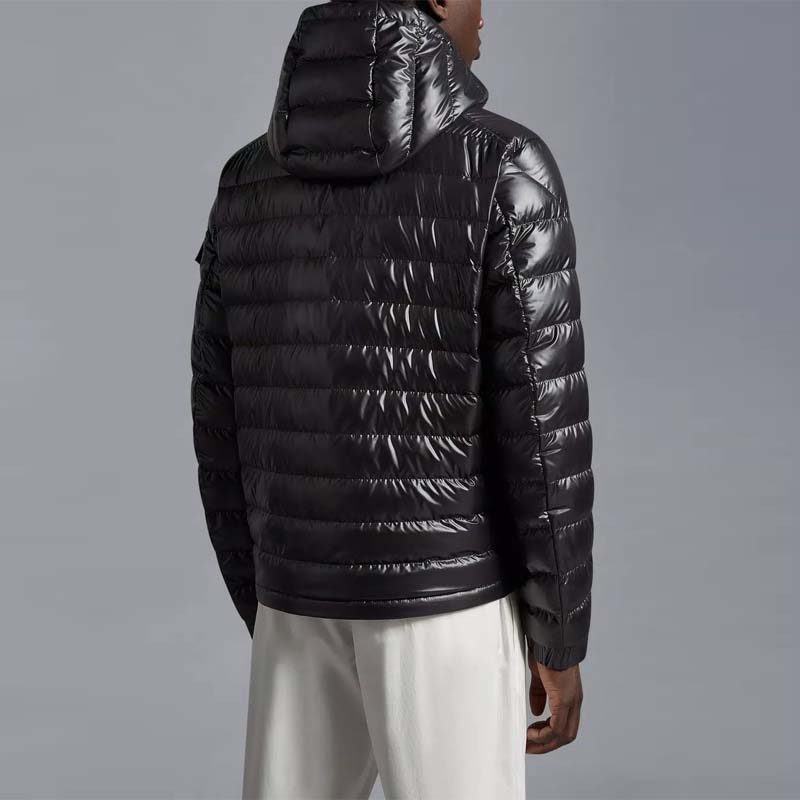 Moncler SS23 LAUROSLogo
