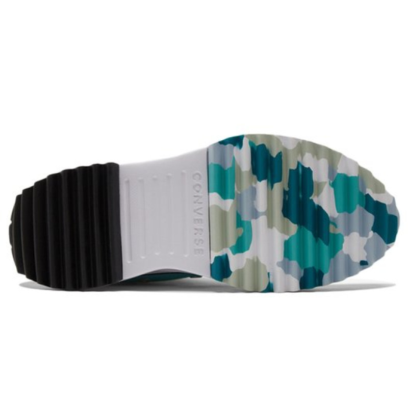 Converse Run Star Hike