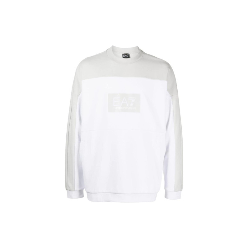 EMPORIO ARMANI SS23 EA7 Logo