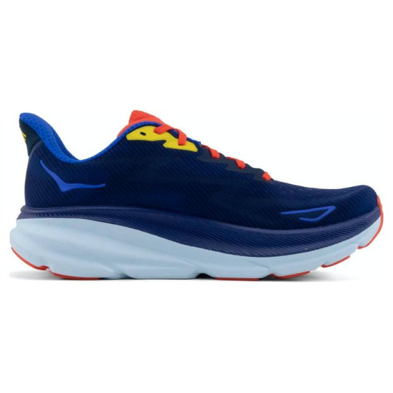 HOKA ONE ONE