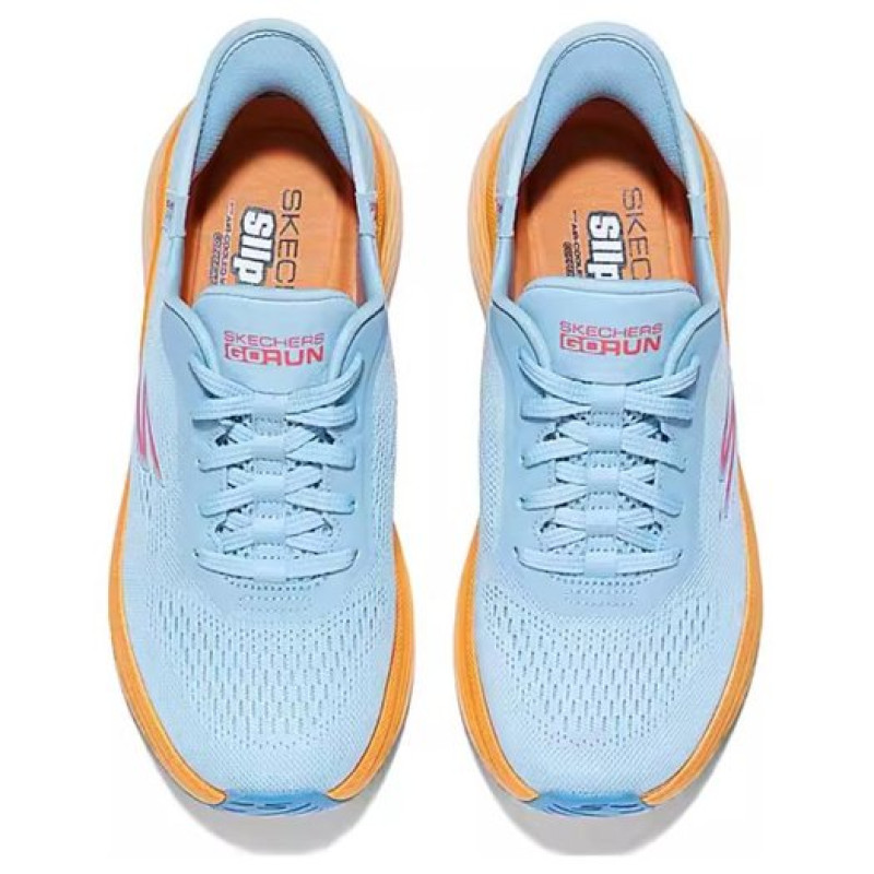 Skechers