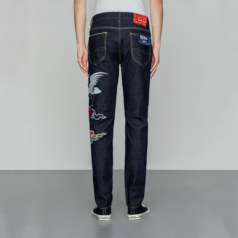 Lee SS22