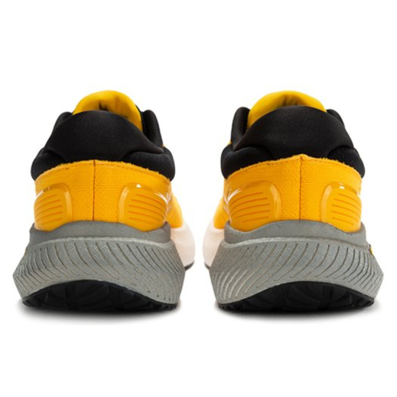 Saucony Surge 1