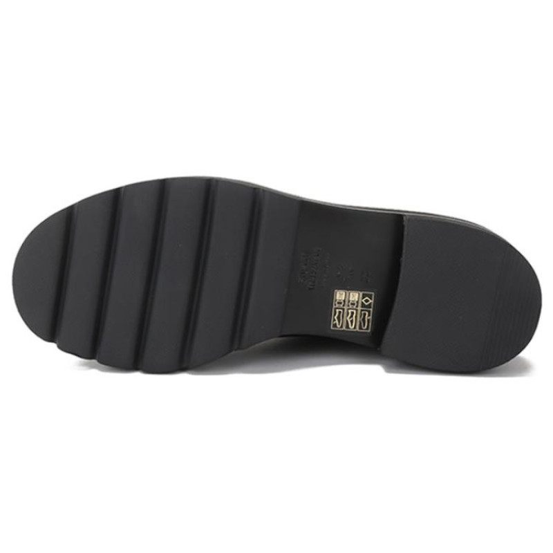 Stuart Weitzman