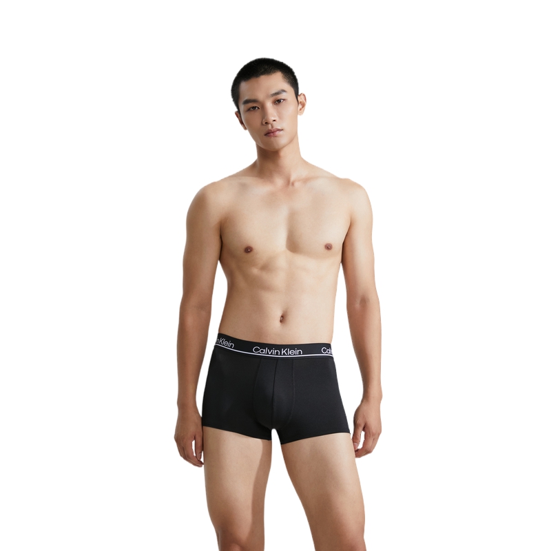 CKCalvin Klein 3