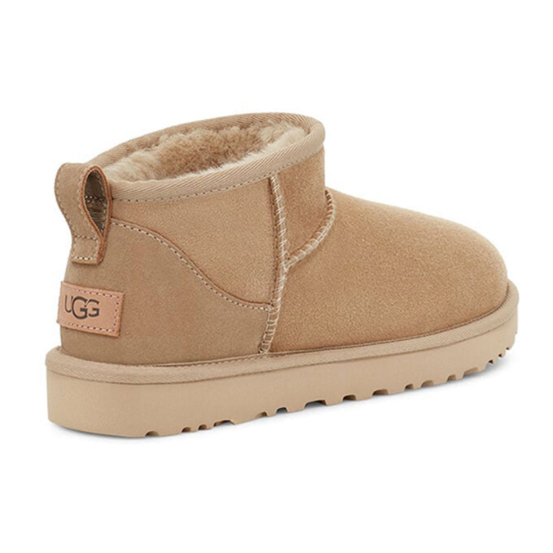 UGG CLASSIC ULTRA MINI