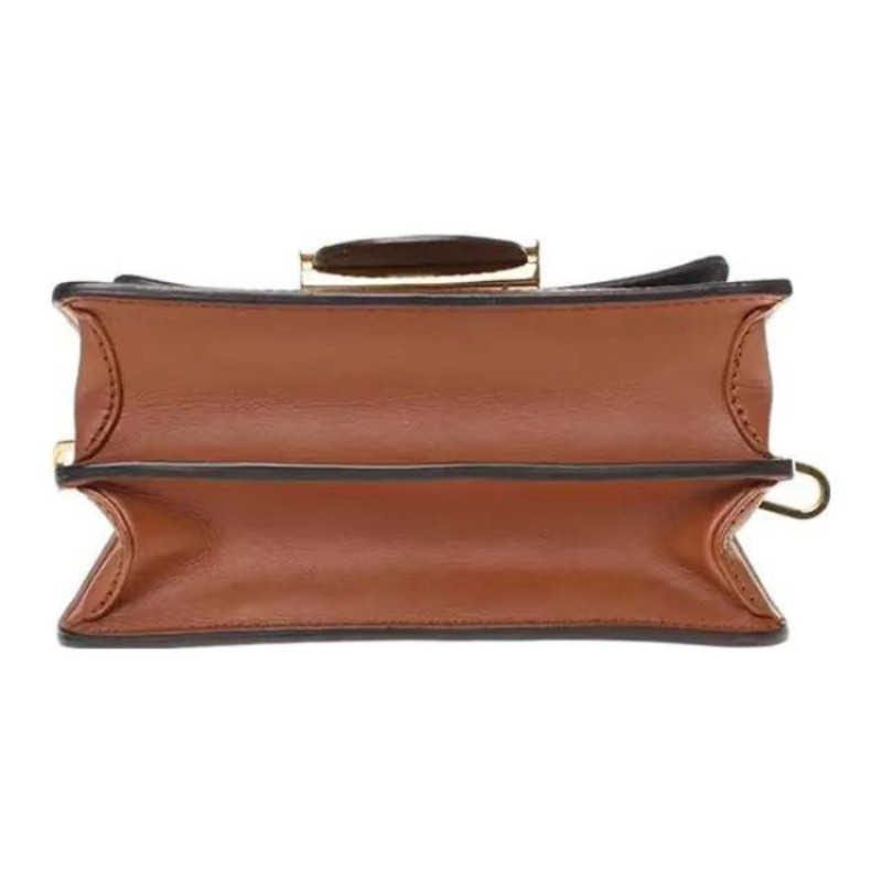 LOUIS VUITTON Dauphine