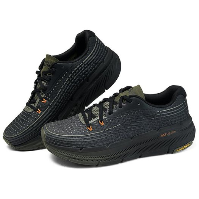 Skechers Max Cushioning