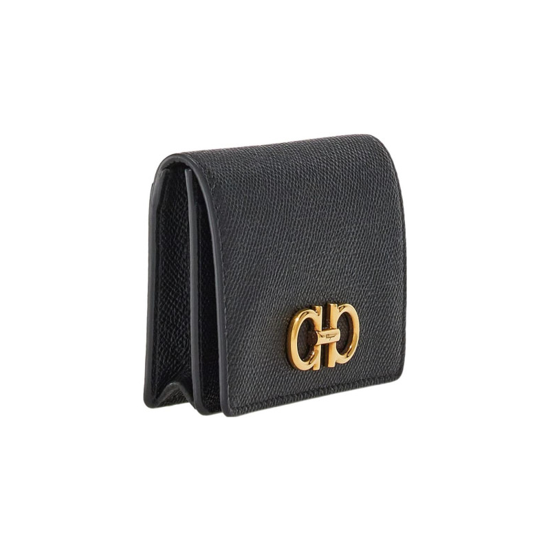 FERRAGAMO
