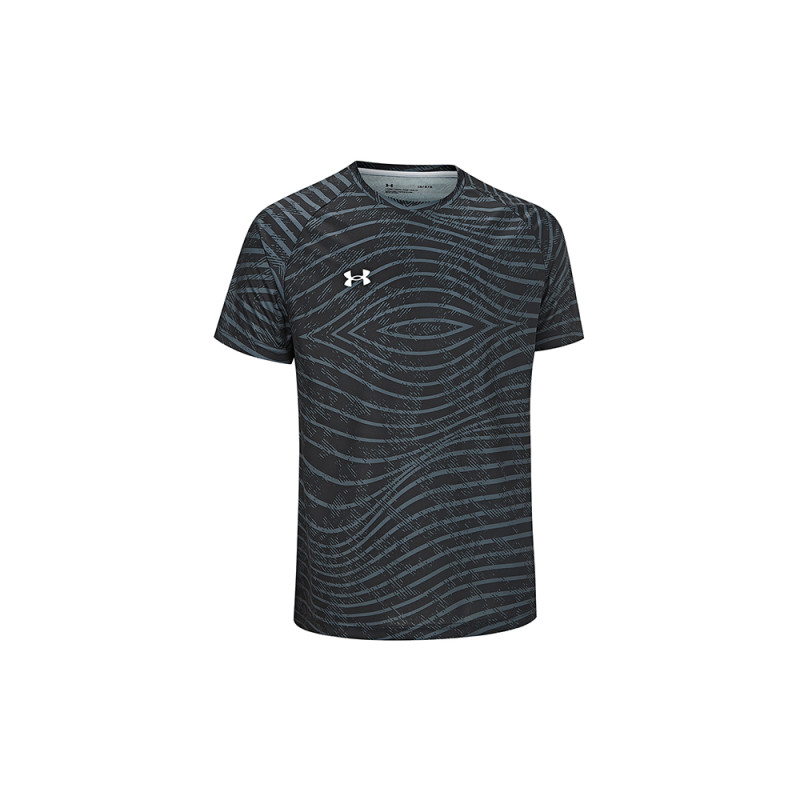Under Armour T