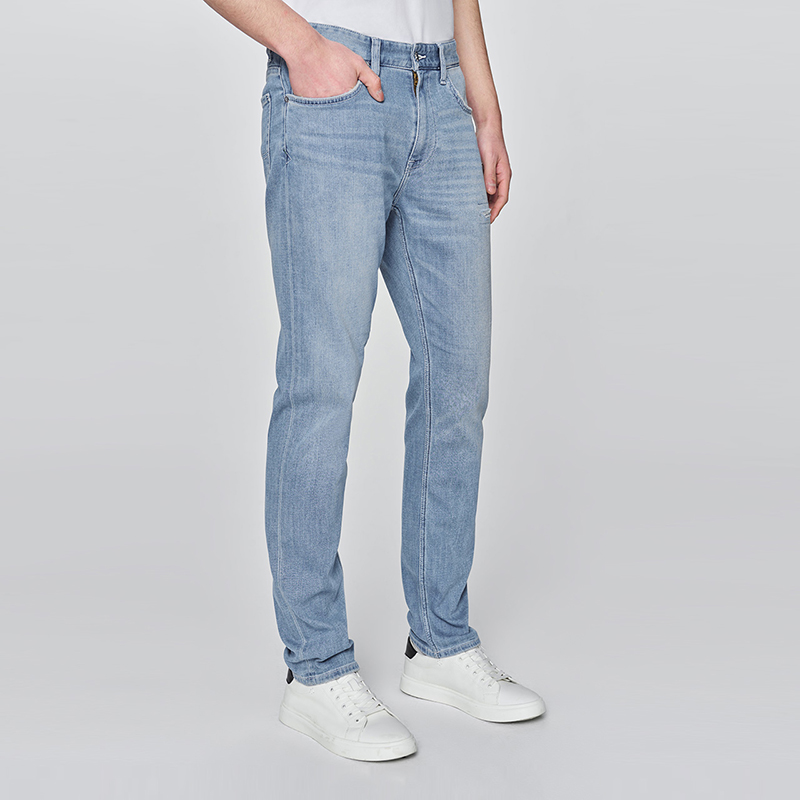 Lee SS25