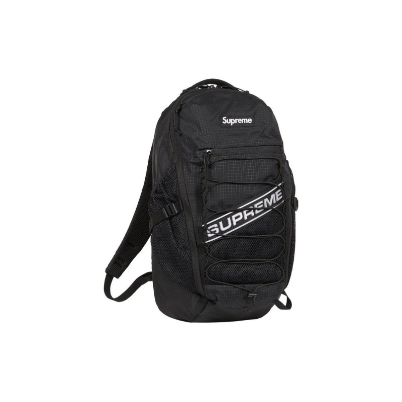 Supreme Logo