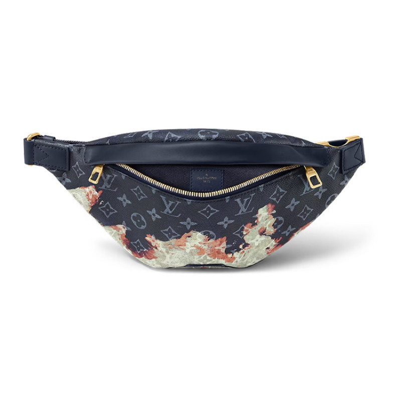 LOUIS VUITTON Discovery