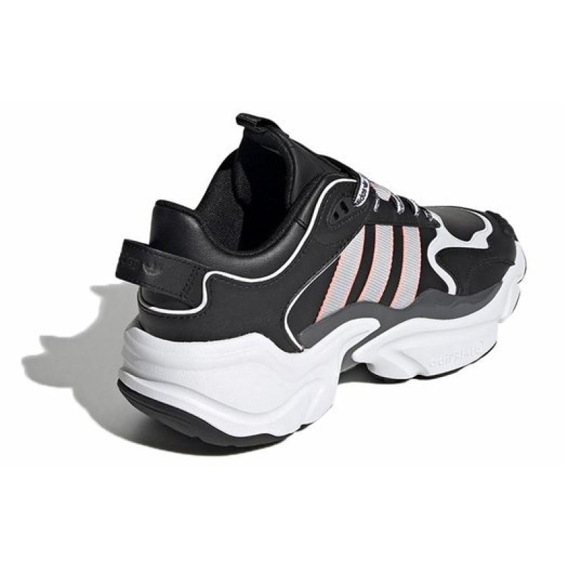 adidas originals Magmur Runner