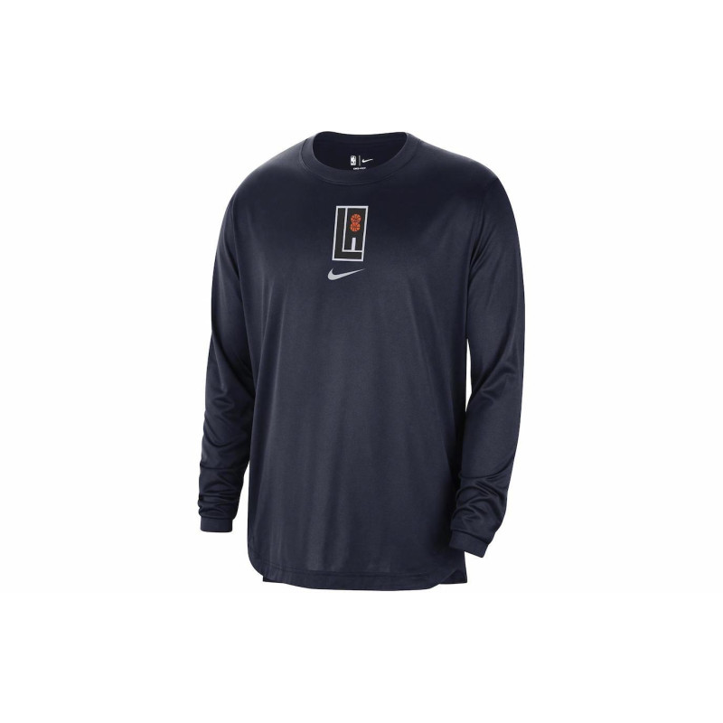 Nike T