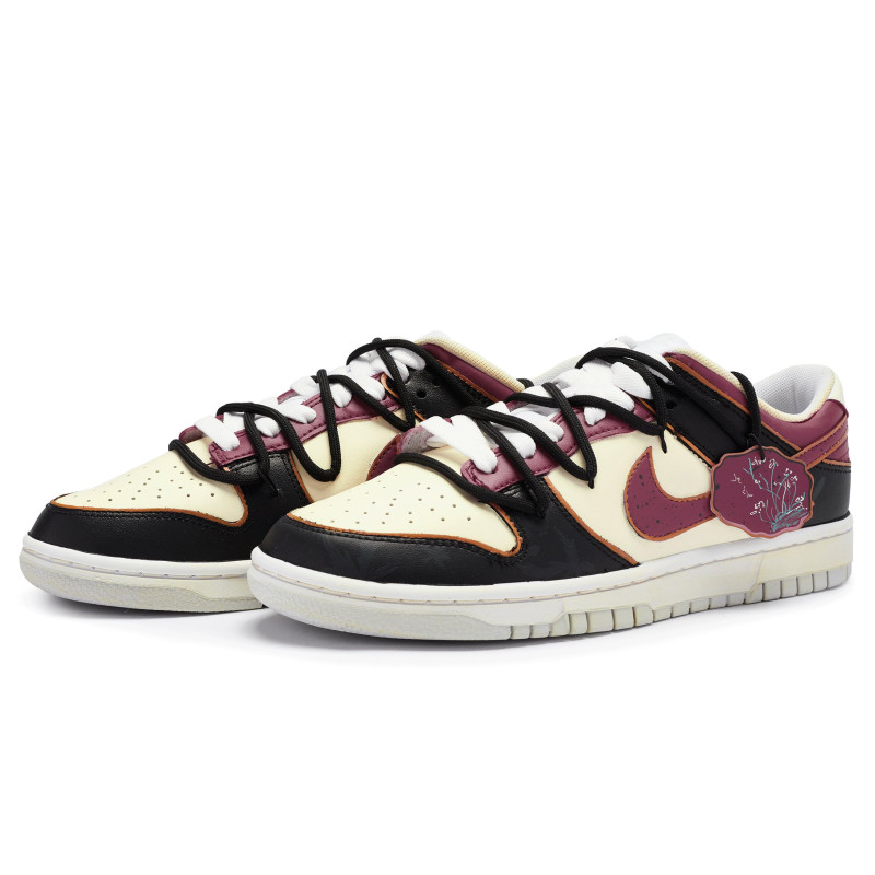 Nike Dunk Low 811
