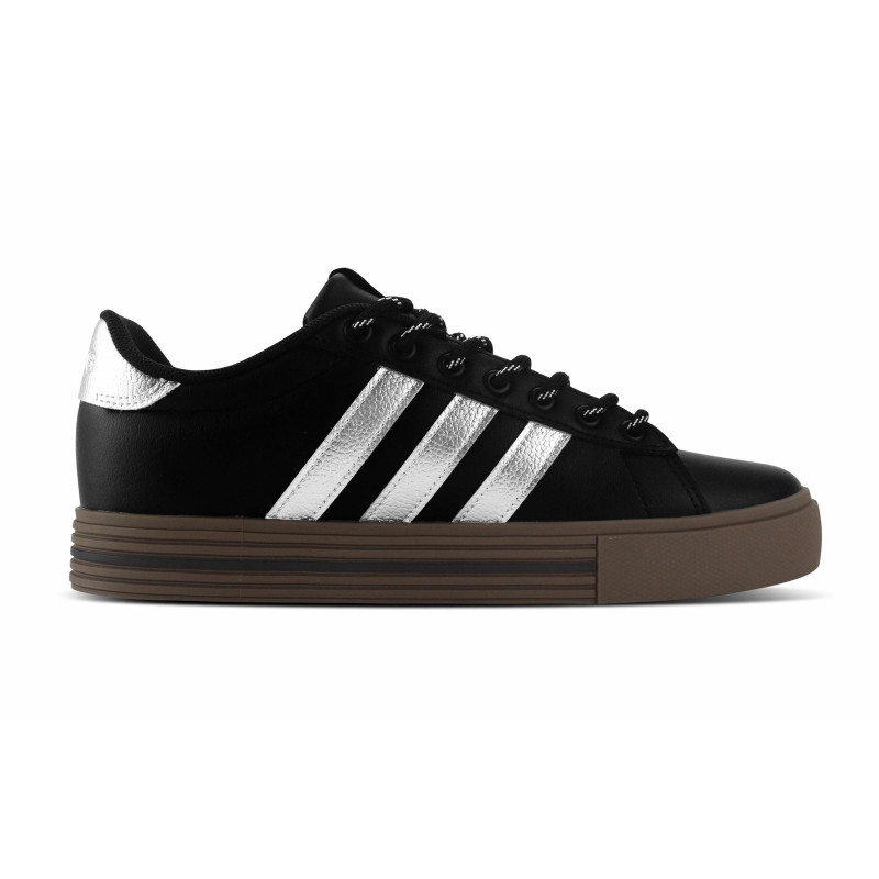 adidas Daily 4.0