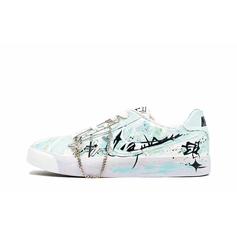 Nike Court Royale 2