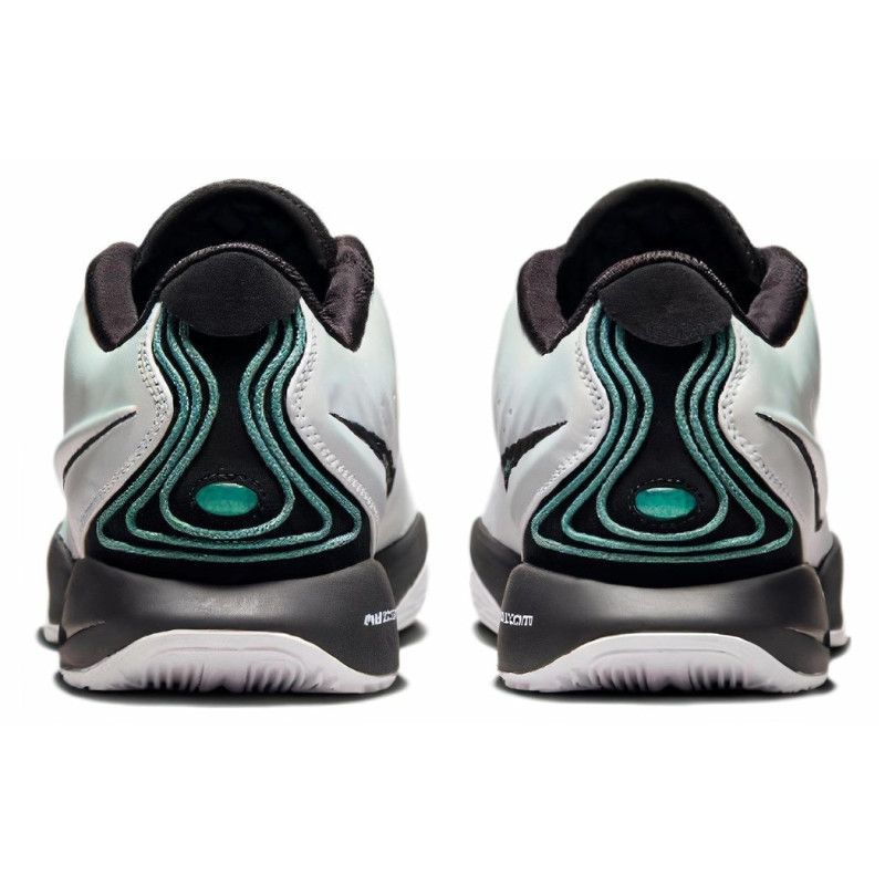 Nike Lebron 21 
