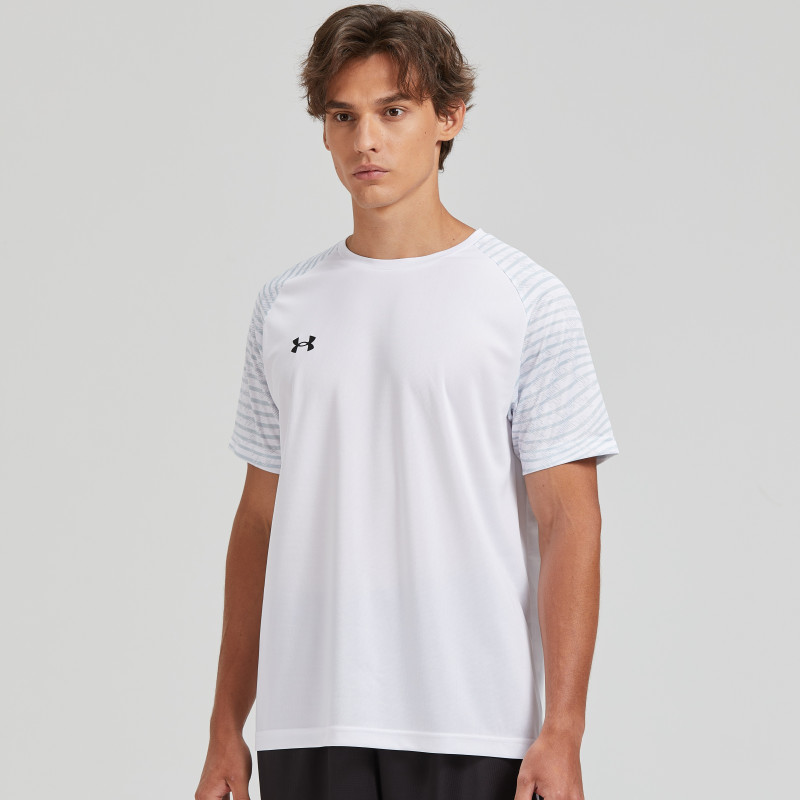 Under Armour LogoT