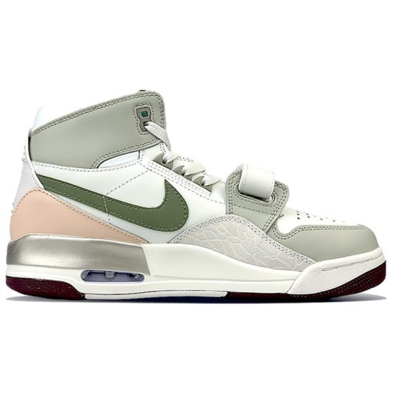 Jordan Legacy 312