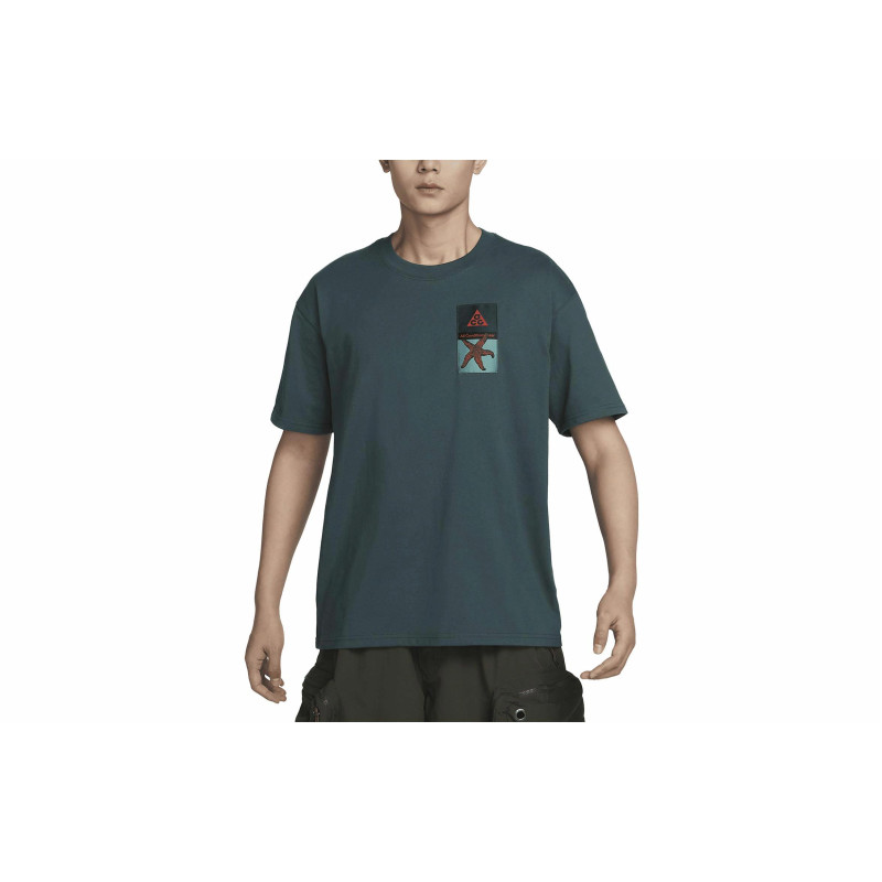 Nike ACG T