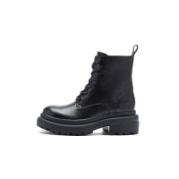 NINE WEST