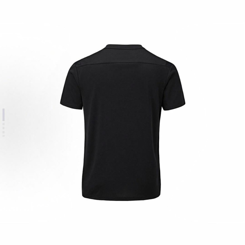 Under Armour T