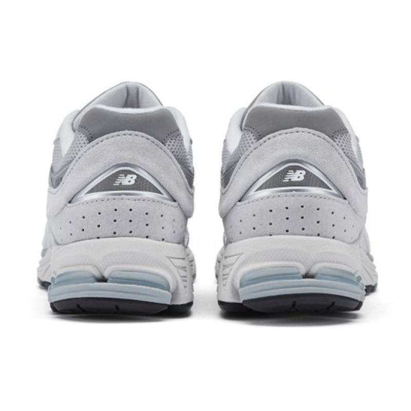 New Balance NB 2002R