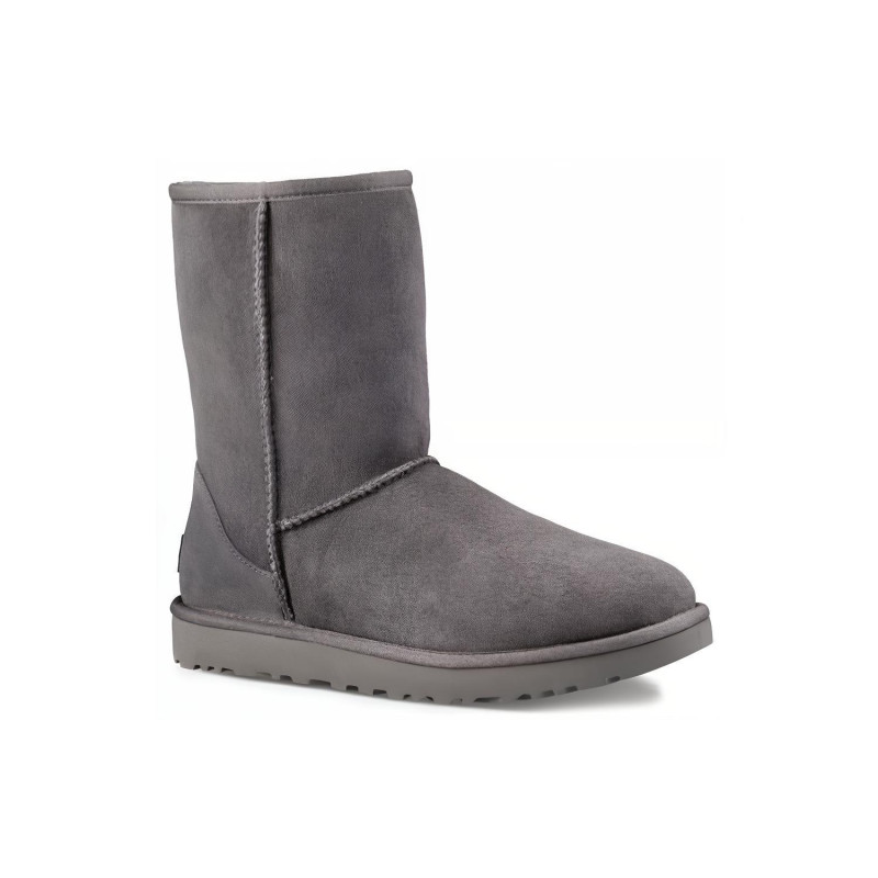UGG Classic Short II