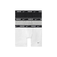 Nike 3