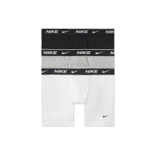 Nike 3