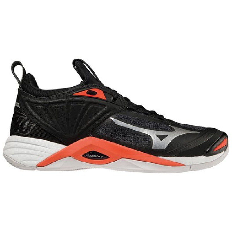 Mizuno Wave Momentum 2