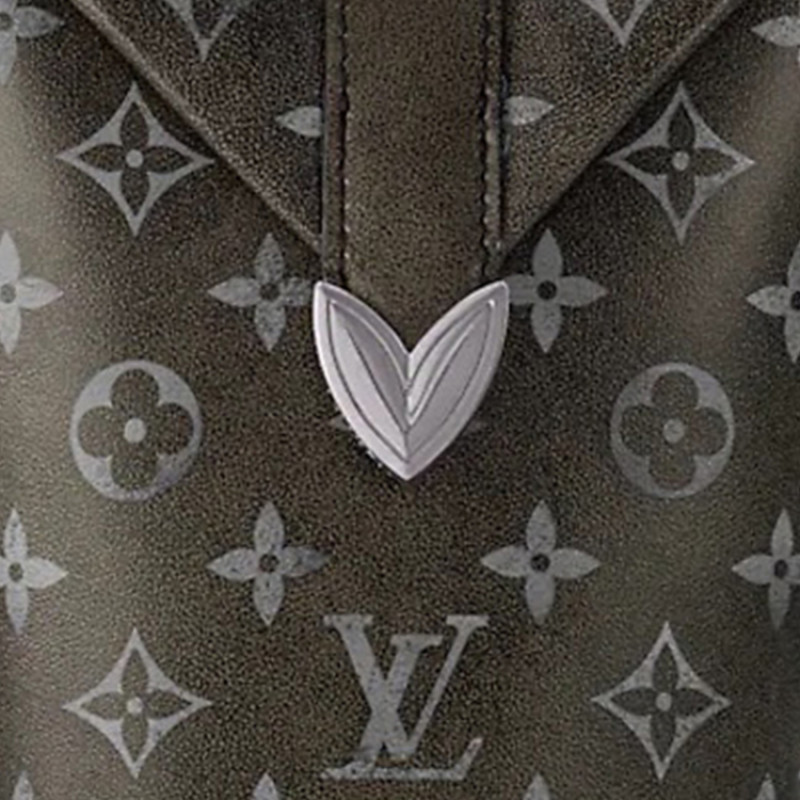 LOUIS VUITTON Envelope Pouch