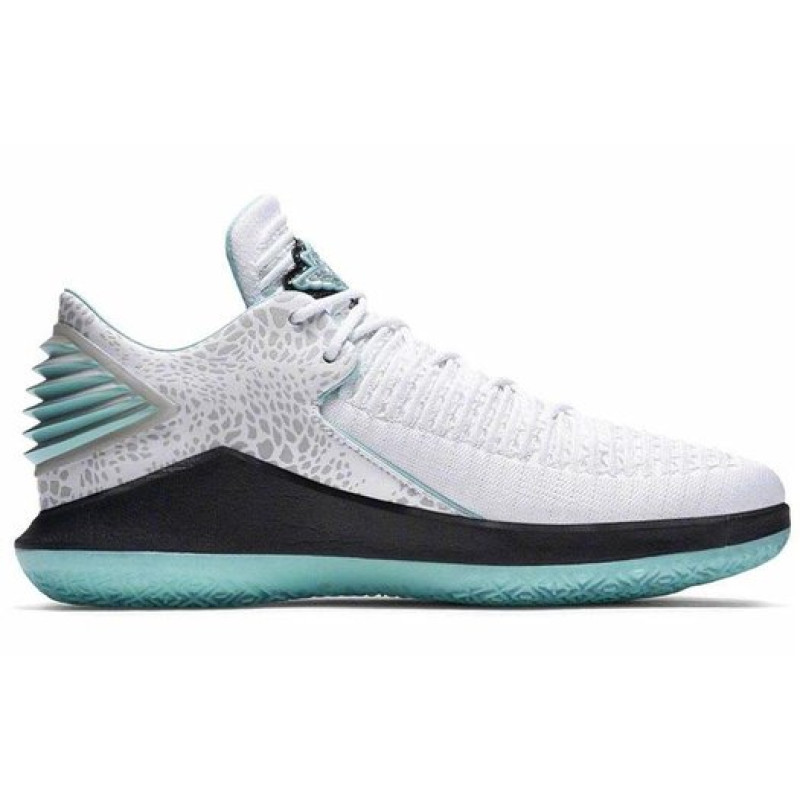 Jordan Air Jordan 32 Low Guo Ailun PE